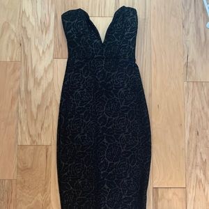 Strapless Deep V Rose Dress - Small